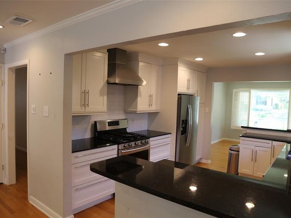 6433  Danbury Lane , Dallas Texas 75214