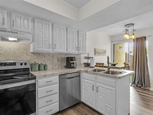 821  Dublin Drive  253, Richardson Texas 75080
