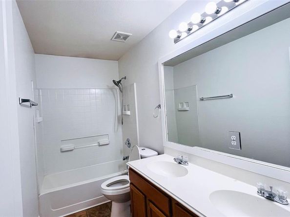 2903  Ryan Lane , Wylie Texas 75098