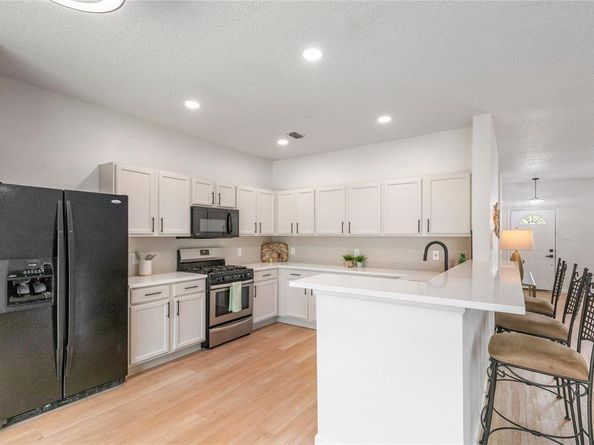 7812  Tanbark Lane , Arlington Texas 76001