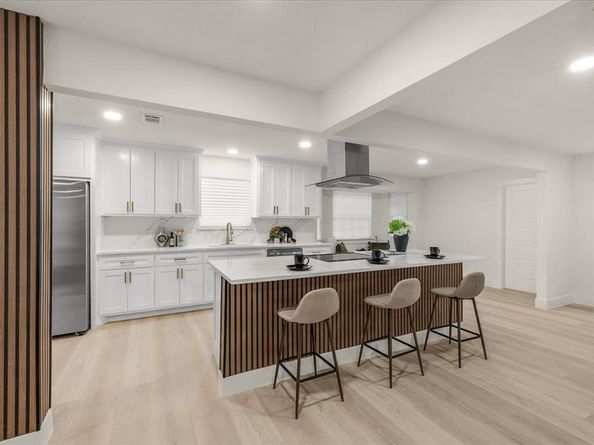 1804  Kingsborough Drive , Arlington Texas 76015