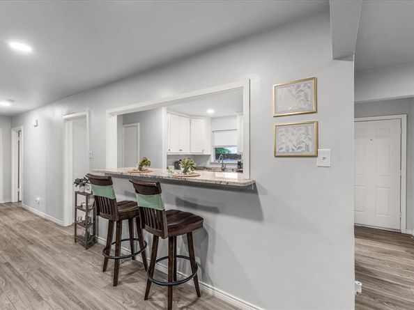 2244  Cambridge Drive , Irving Texas 75061