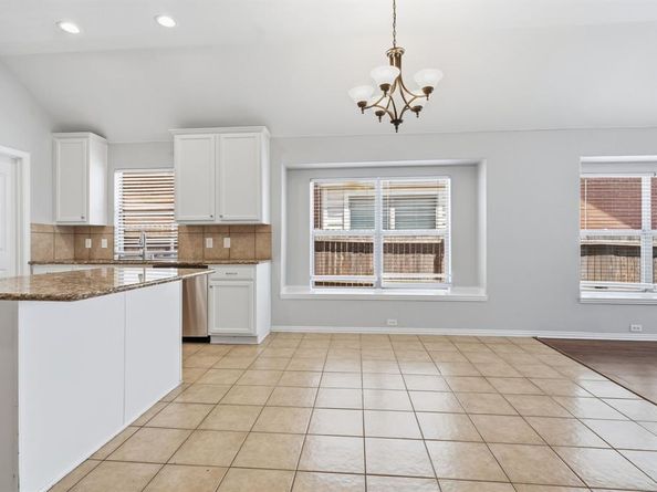 636  Brooks Street , Crowley Texas 76036
