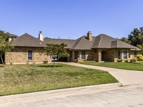 813  Shady Creek Drive , Kennedale Texas 76060