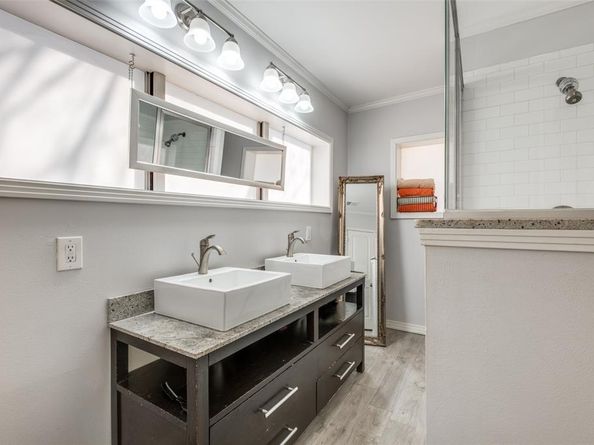 1122  Cordova Street , Dallas Texas 75223