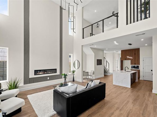 3634  Darien Street , Dallas Texas 75212