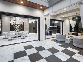 5025  Wateka Drive , Dallas Texas 75209