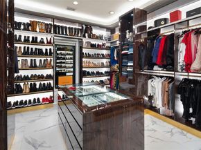 5025  Wateka Drive , Dallas Texas 75209