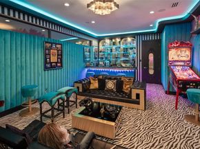 5025  Wateka Drive , Dallas Texas 75209