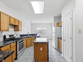 611  Fern Drive , DeSoto Texas 75115