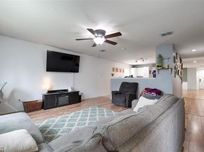 1653  Queens Brook Lane , Fort Worth Texas 76140