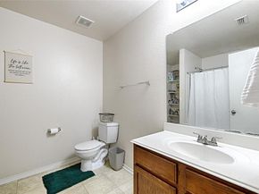 1653  Queens Brook Lane , Fort Worth Texas 76140