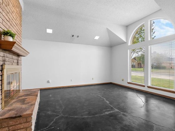 2315  Stone Glen Lane , Carrollton Texas 75007