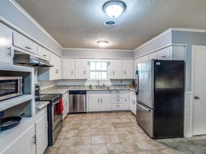 3928  Menzer Road , Fort Worth Texas 76103