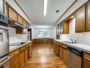 1902  Mossy Oak Street , Arlington Texas 76012