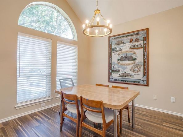 6155  White Tail Trail , Fort Worth Texas 76132