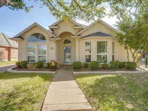 6155  White Tail Trail , Fort Worth Texas 76132