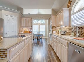 6155  White Tail Trail , Fort Worth Texas 76132