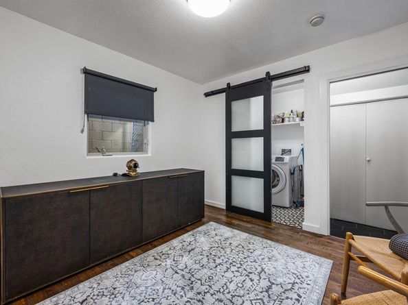 5713  La Vista Drive , Dallas Texas 75206