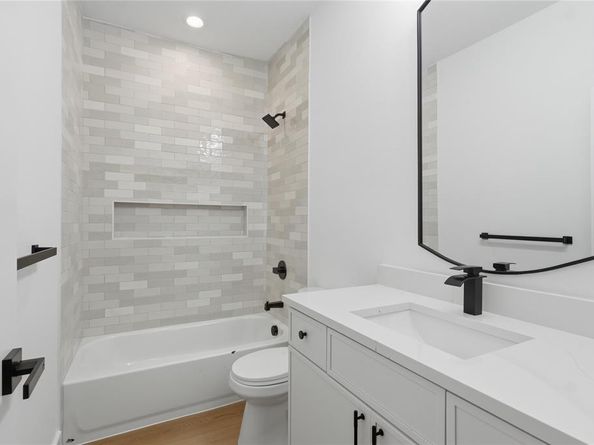 4618  Spring Garden Street , Dallas Texas 75215