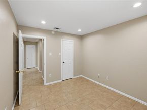 2801  Wayside Avenue , Fort Worth Texas 76110