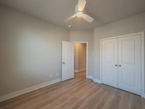 3945  Cascade Sky Drive , Arlington Texas 76005