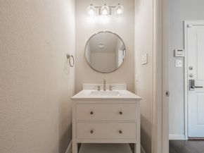 3945  Cascade Sky Drive , Arlington Texas 76005