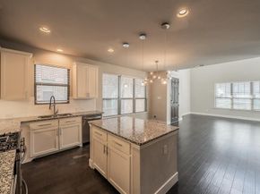 3945  Cascade Sky Drive , Arlington Texas 76005