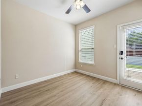 1000  Haley Court , Savannah Texas 76227