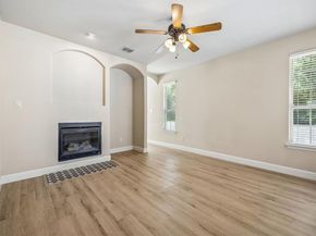 1000  Haley Court , Savannah Texas 76227