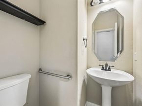 1000  Haley Court , Savannah Texas 76227
