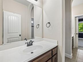 1000  Haley Court , Savannah Texas 76227