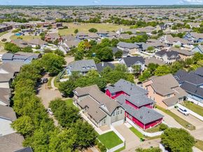 1000  Haley Court , Savannah Texas 76227