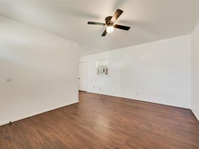 1836  Carver Avenue , Fort Worth Texas 76102