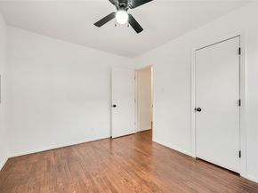1836  Carver Avenue , Fort Worth Texas 76102