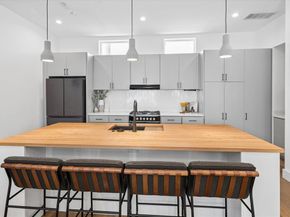 236  Melba Street  103, Dallas Texas 75208