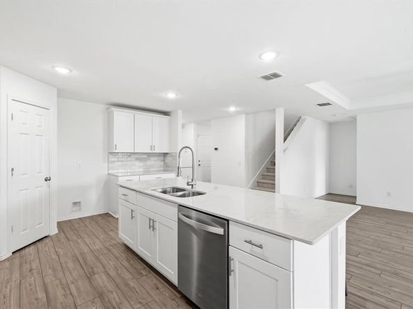 805  Shire Avenue , Haslet Texas 76052