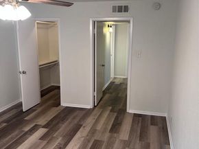 6004  Westridge Lane  705, Fort Worth Texas 76116