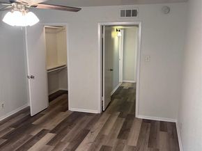 6004  Westridge Lane  705, Fort Worth Texas 76116