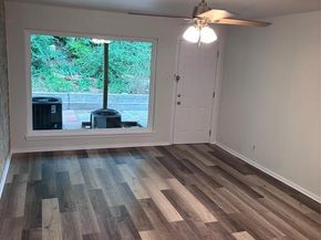 6004  Westridge Lane  705, Fort Worth Texas 76116