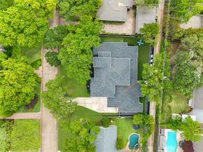 4028  Courtshire Drive , Dallas Texas 75229