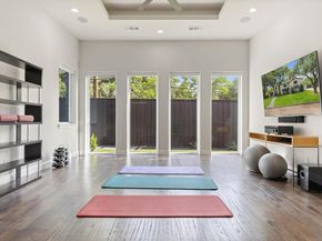 4028  Courtshire Drive , Dallas Texas 75229