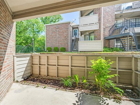 8545  Midpark Road  47, Dallas Texas 75240