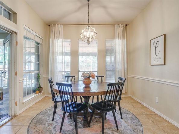 505  Dorcas Lane , Arlington Texas 76013