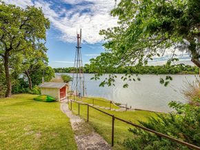 8316  Heron Drive , Fort Worth Texas 76108
