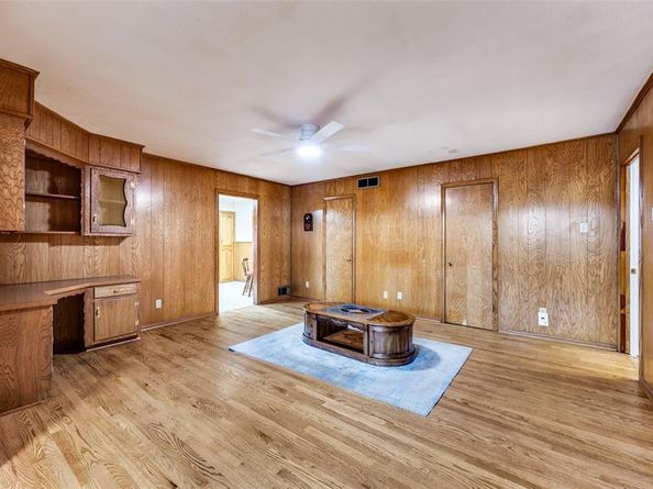 3019  Sharpview Lane , Dallas Texas 75228
