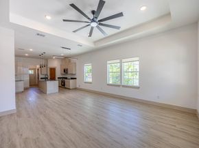805  Glen Garden  , Fort Worth Texas 76104