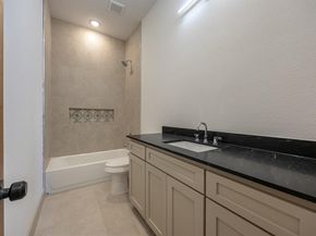 805  Glen Garden  , Fort Worth Texas 76104