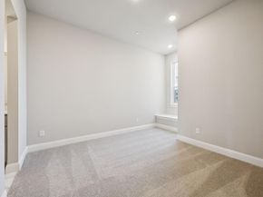 305  Sunset Lane  102, Fort Worth Texas 76114