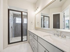 305  Sunset Lane  102, Fort Worth Texas 76114